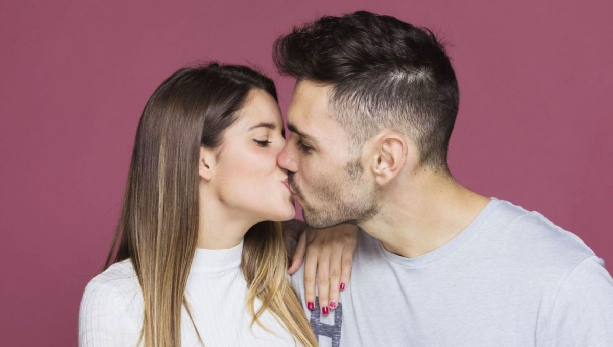 ¿Qué significa?: te explico por qué cerramos los ojos cuando besamos