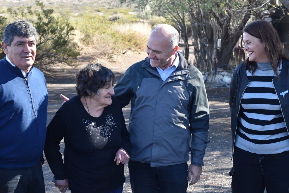 En Malargüe, Carmona y Paponet visitaron la Casa Albergue junto a su precandidato a intendente, José Barro.
