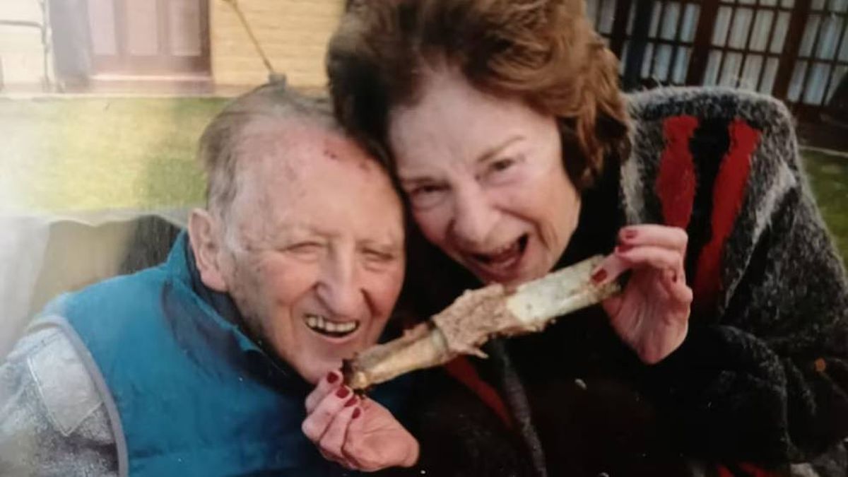 Una foto de años atrás: Manuel y Elda supieron construir un matrimonio sólido y duradero. Una foto de años atrás: Manuel y Elda supieron construir un matrimonio sólido y duradero.