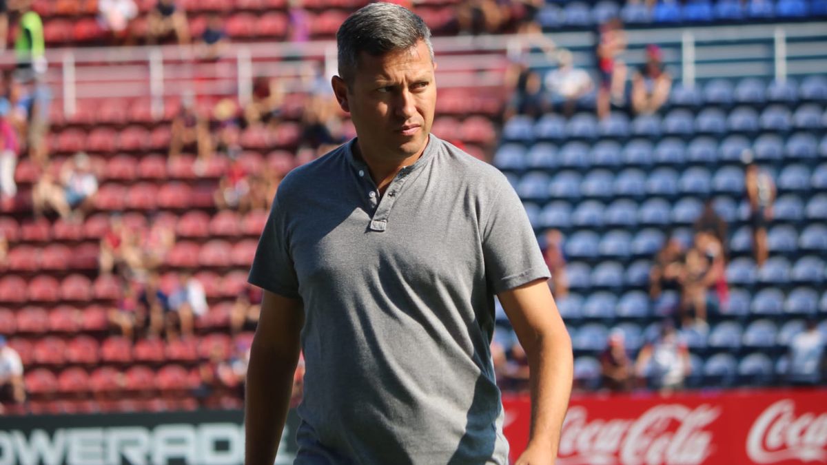 Diego Flores fue autocrítico tras la dura caída de Godoy Cruz ante San Lorenzo.