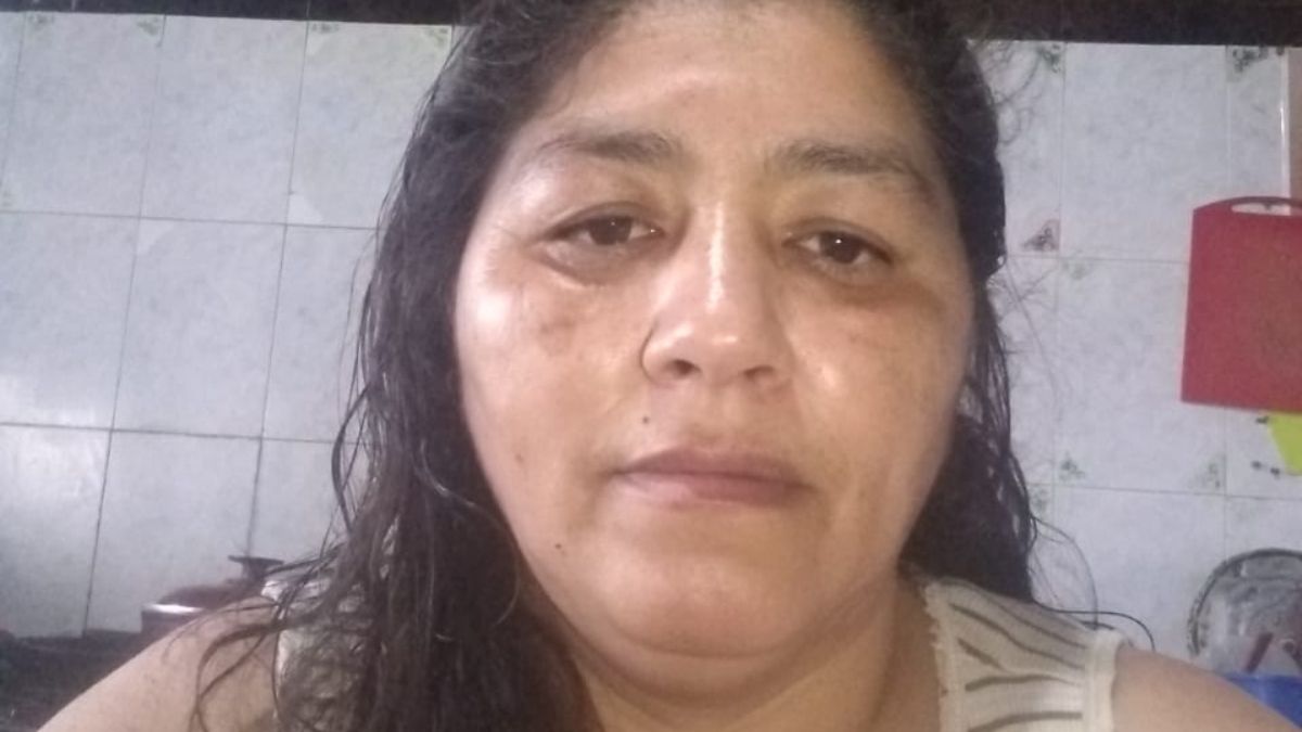 Una mujer busca a su hermano que vino a Mendoza por trabajo