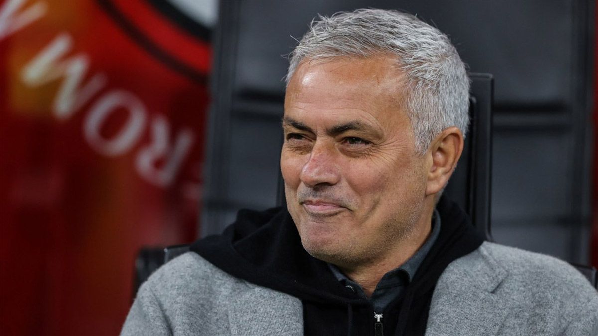 Mourinho está atento a todos los detalles, incluso a la Argentina de Lionel Scaloni, candidata en el Mundial Qatar 2022.