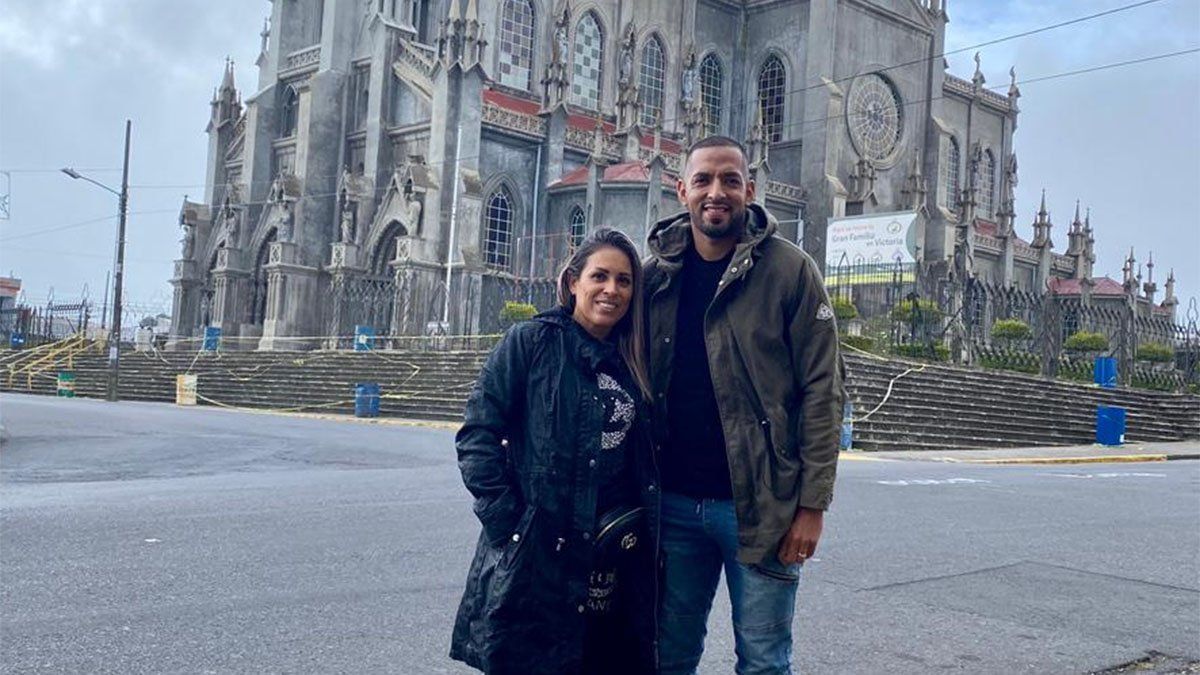 Lucas Gómez y su mujer, Hazel están en un hermoso lugar, en Coronado de Venezuela.
