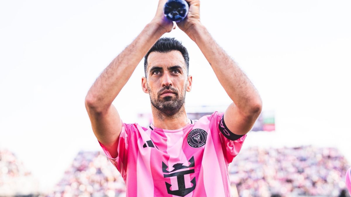 Sergio Busquets anunció su retiro del fútbol profesional. 