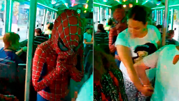 ¡Salven a Spiderman! Arrojaron gas pimienta al Barco Pirata y todo fue caos