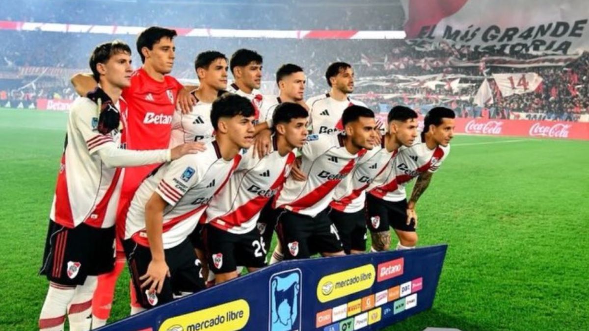 River recibe a Blooming por Copa Sudamericana en el cierre del semestre.