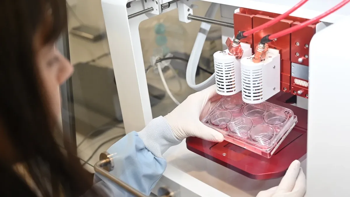 Técnicamente, esta carne de laboratorio es ultraprocesada. Técnicamente, esta carne de laboratorio es ultraprocesada.