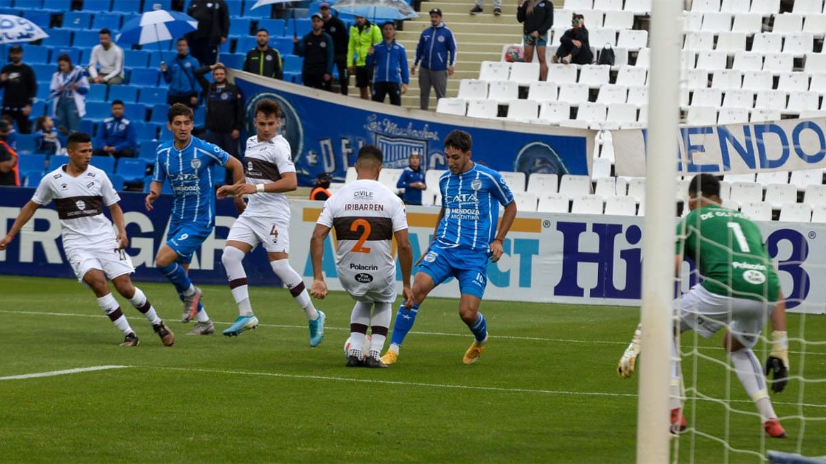 Godoy Cruz quiere subirse a la punta ante el entonado Platense