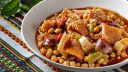 Menudo gitano, la receta de España que sirve para muchas personas y le encantará a todos.