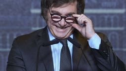 Javier Milei firmó el decreto para la prórroga del Presupuesto 2023.