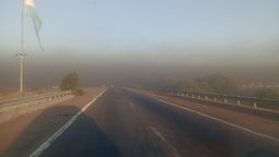 Las heladas tardías afectaron grandes zonas de cultivos de la zona Este, el Sur y Tunuyán, donde encendieron quemadores y provocaron una espesa capa de humo. Las heladas tardías afectaron grandes zonas de cultivos de la zona Este, el Sur y Tunuyán, donde encendieron quemadores y provocaron una espesa capa de humo.