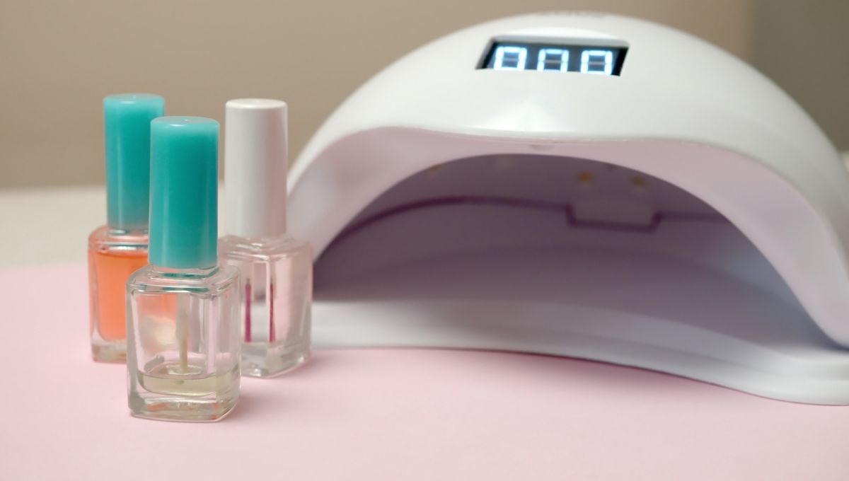 Manicura. Manicura. 