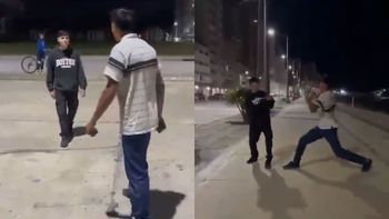 Crimen sangriento y video sensible: un adolescente le dio una certera puñalada a otro y le quitó la vida Crimen sangriento y video sensible: un adolescente le dio una certera puñalada a otro y le quitó la vida