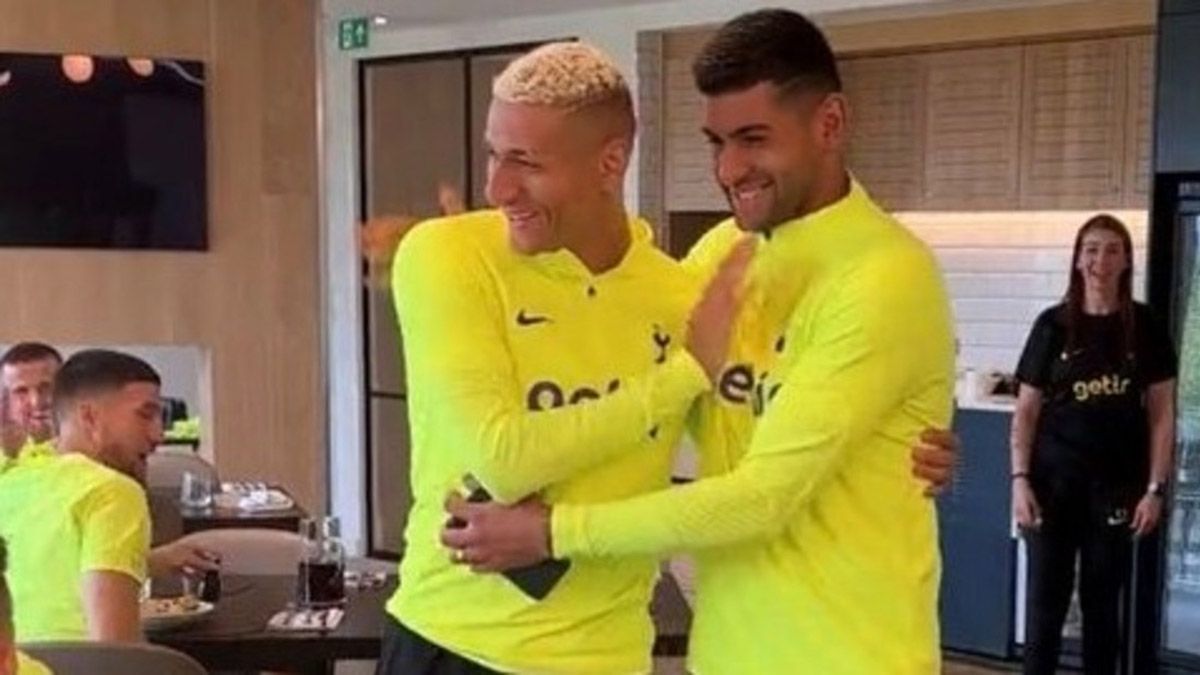 El Cuti Romero y Richarlison tienen muy buena relación en el Tottenham.
