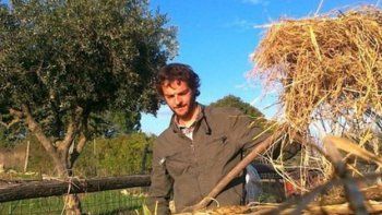 Lo dieron por muerto en los atentados en Francia y 48 horas después se contactó con su familia
