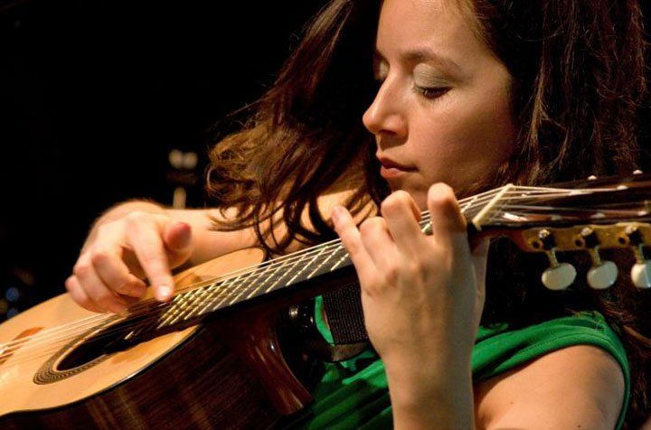 Cecilia Zabala asume el inspirado desafío de tocar El color del silencio
