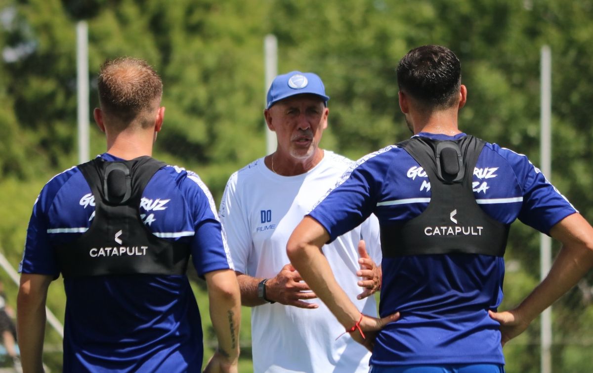 Oldrá va definendo el equipo para el domingo