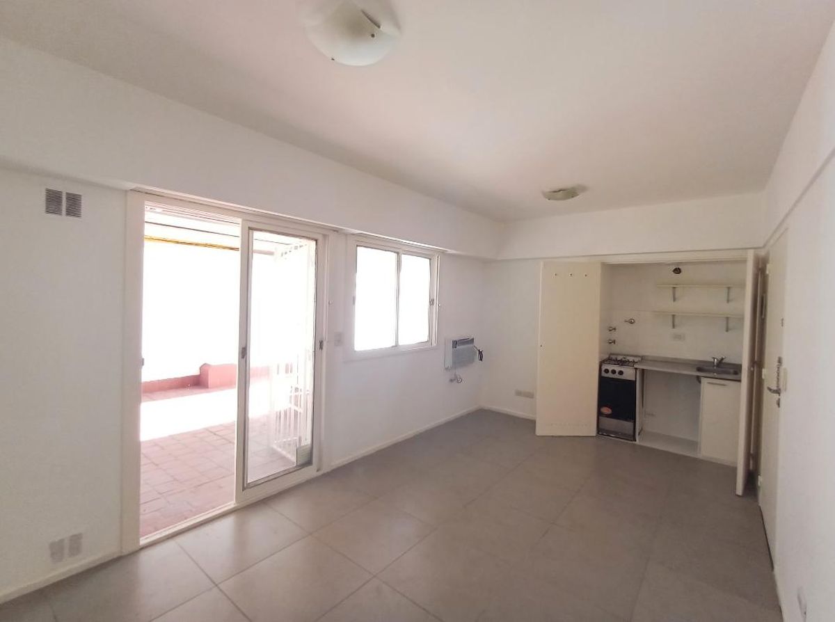 Este es uno de los departamentos más destacados en zona de Belgrano, Buenos Aires. Este es uno de los departamentos más destacados en zona de Belgrano, Buenos Aires.