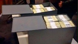 Florencia Kirchner denunció la filtración de las fotos de los dólares