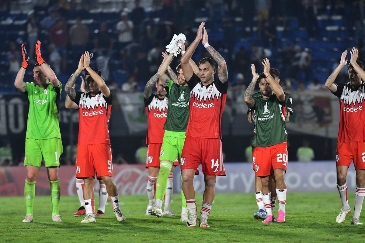 River buscará seguir sumando de a tres esta tarde en el Monumental. River buscará seguir sumando de a tres esta tarde en el Monumental.