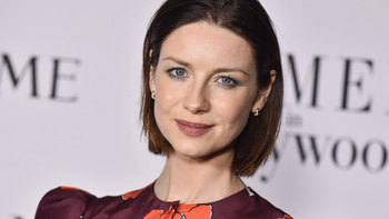 Está en Netflix: La serie británica con romance y un viaje en el tiempo que lo cambia todo