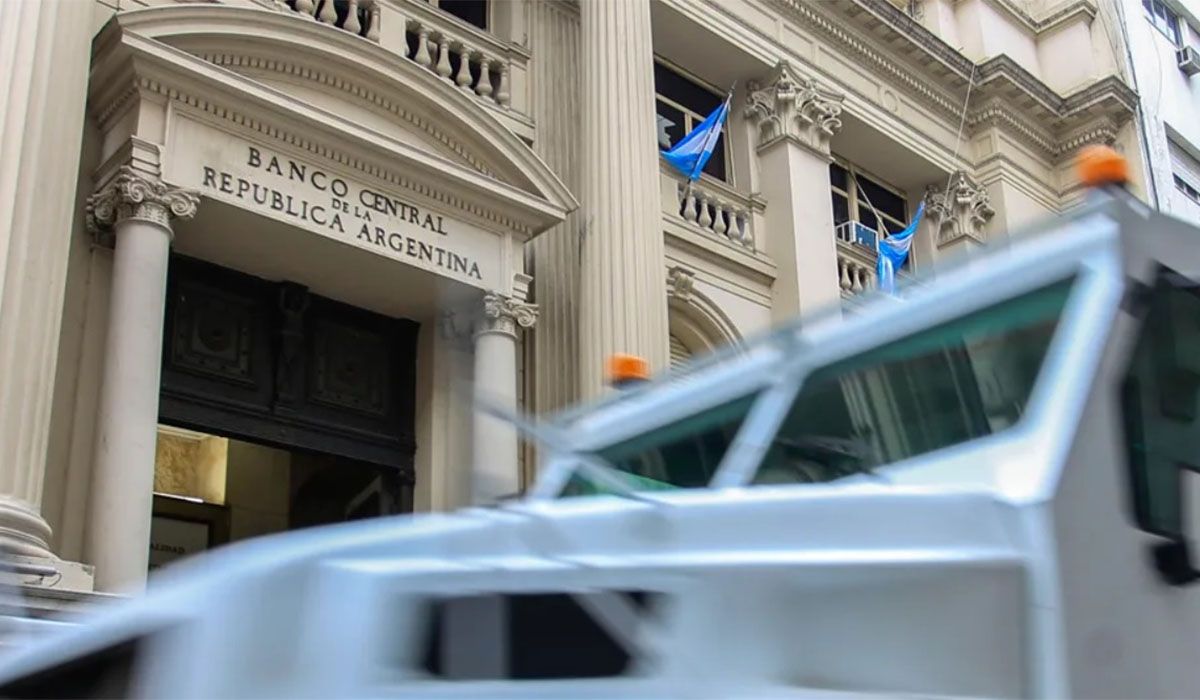 El Banco Central amplió su demanda contra Mendoza por inconstitucionalidad de la Ley Impositiva.