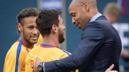 Neymar debe cambiar de deporte si no quiere estar a la sombra de Messi
