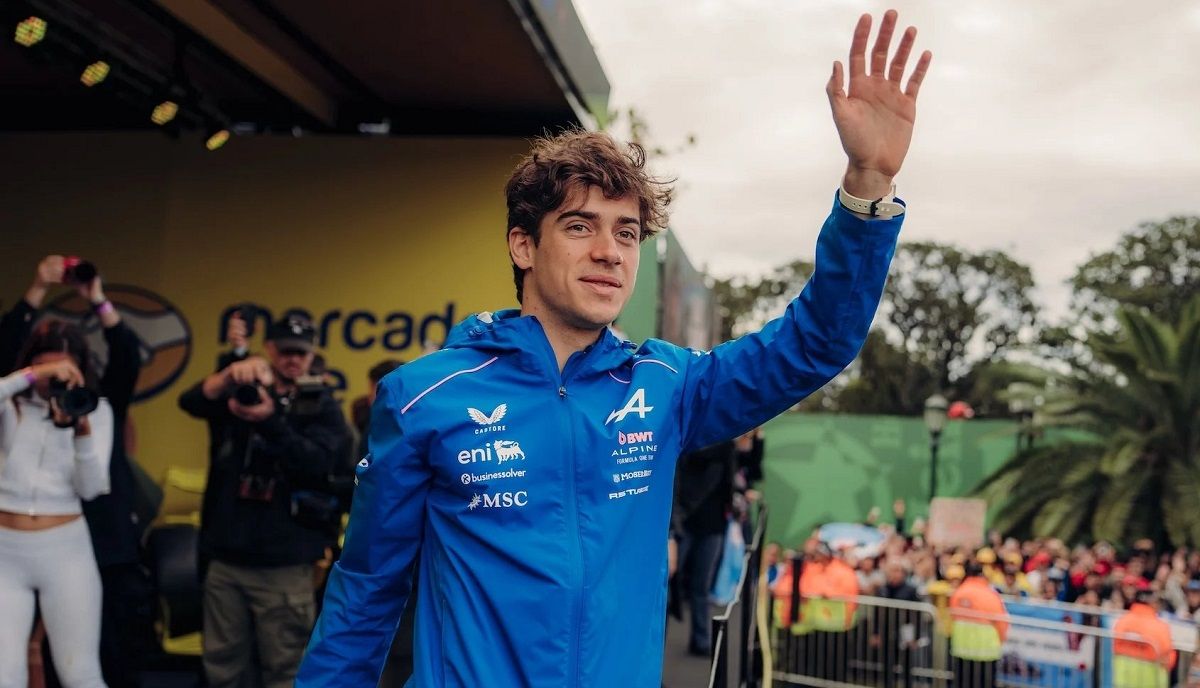 Franco Colapinto ultima detalles para el Gran Premio de Mónaco.