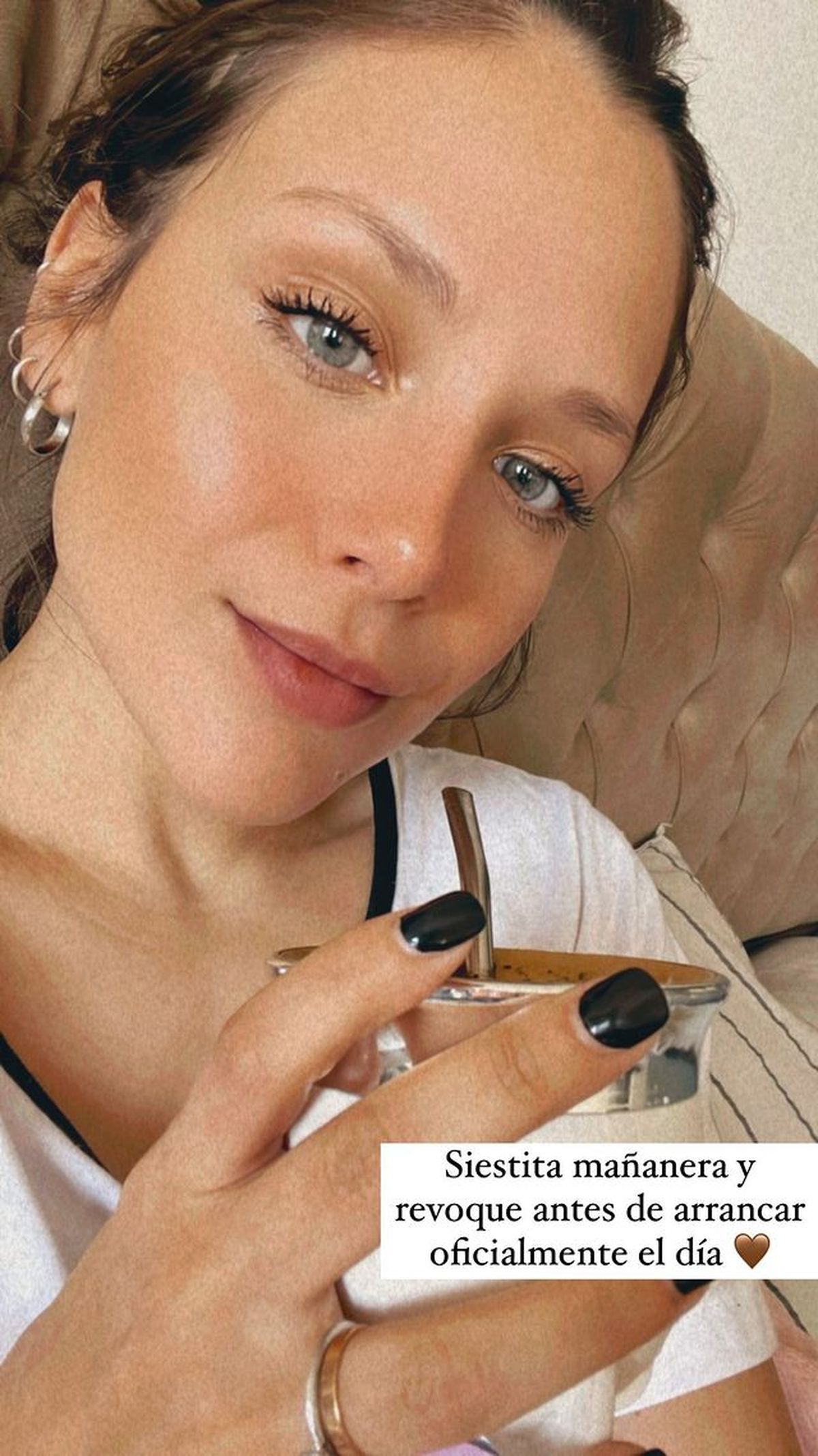 Barbie Vélez mostró cómo se prepara y cautivó con su belleza.