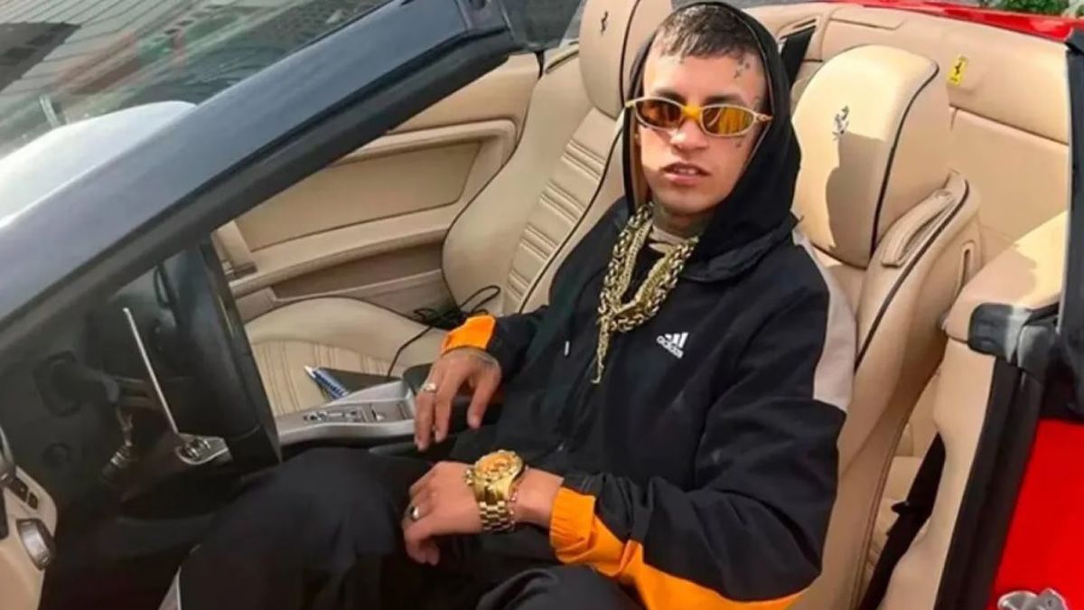 El cantante L-Gante fue detenido en un lujoso barrio por amenazas, privación de la libertad y tenencia de armas El cantante L-Gante fue detenido en un lujoso barrio por amenazas, privación de la libertad y tenencia de armas