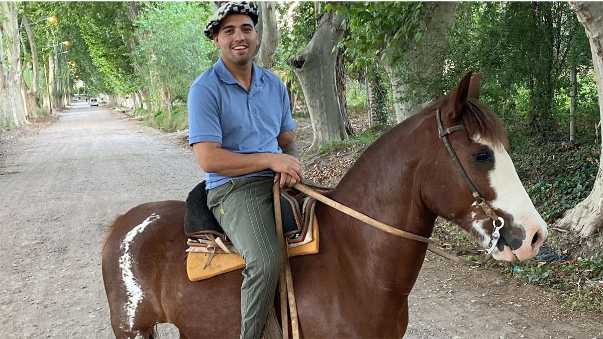 Lautaro Spina tenía 23 años y era papá de un bebé. Fue encontrado muerto en un canal de agua en Maipú.