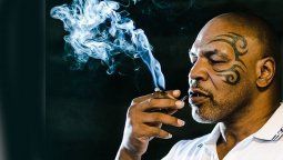 La reacción de Mike Tyson al fumar veneno de sapo