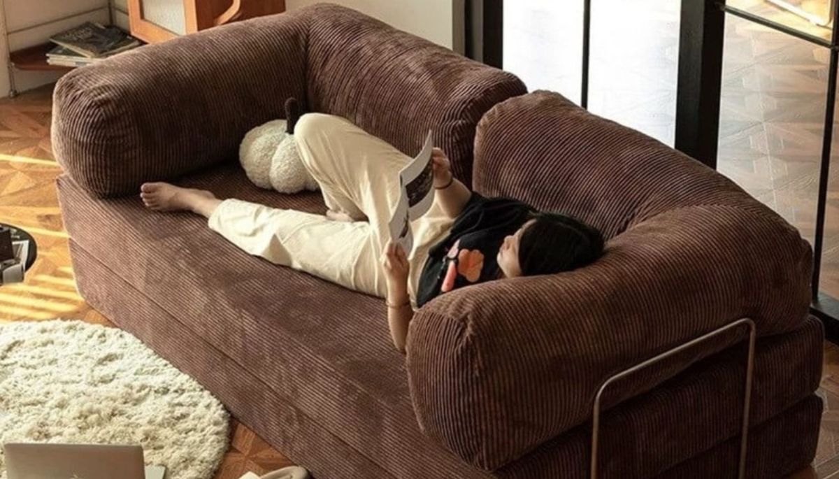 Este sofá tiene estilo y practicidad. Puedes usarlo como sillón o cama. Imagen: Pixabay Este sofá tiene estilo y practicidad. Puedes usarlo como sillón o cama. Imagen: Pixabay