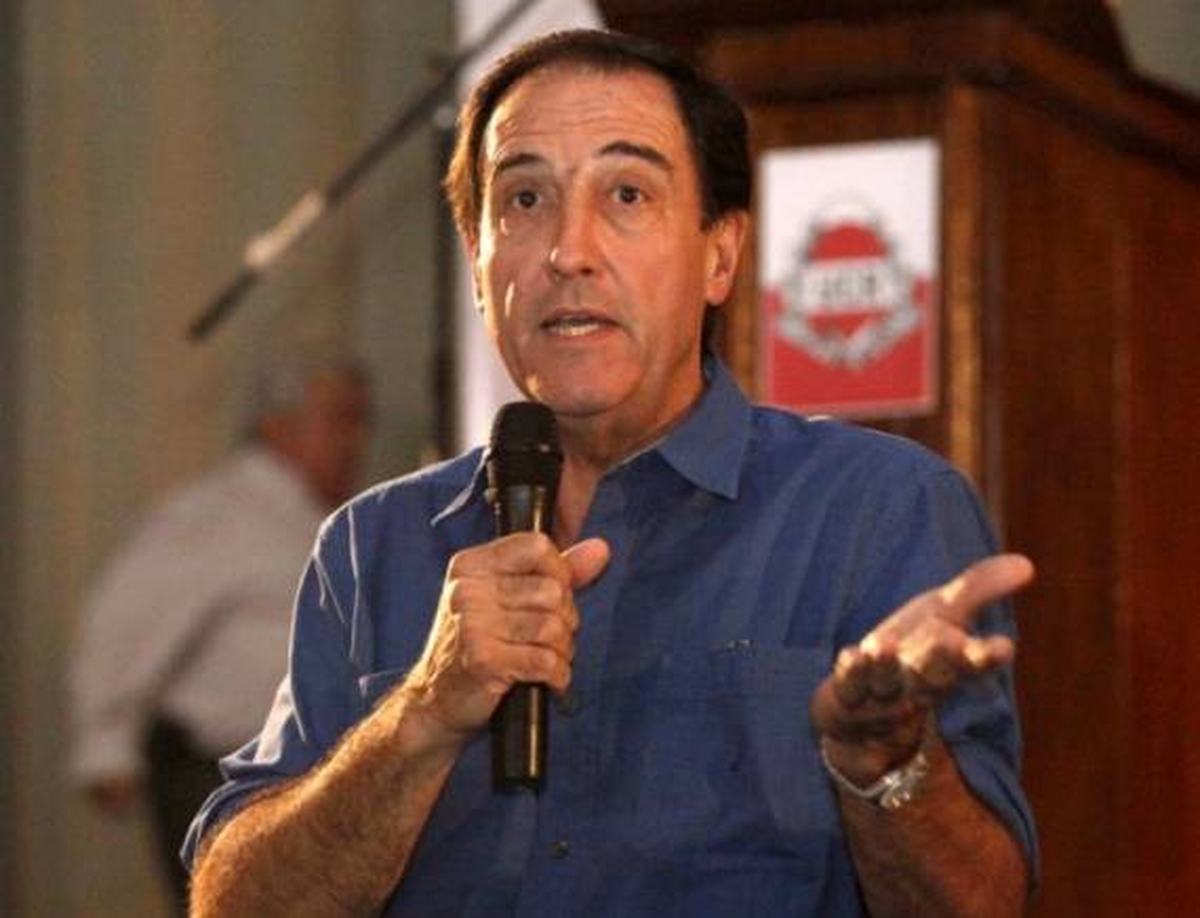 El radical Roberto Iglesias, gobernador entre 1999 y 2003. El radical Roberto Iglesias, gobernador entre 1999 y 2003.