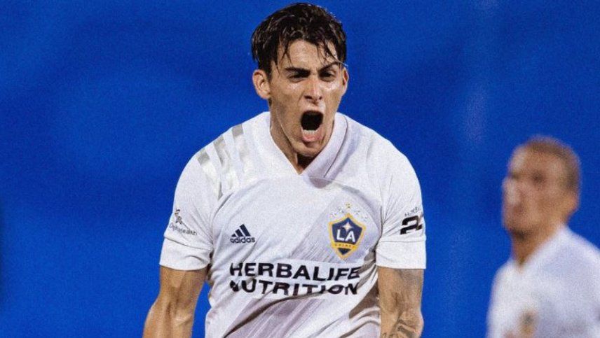 Pavón convirtió de penal pero se perdió un gol insólito y el Galaxy fue eliminado