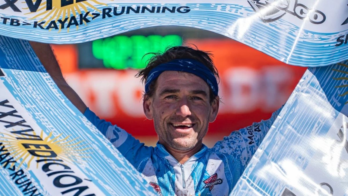 La competencia combina cuatro disciplinas deportivas sobre la nieve en un recorrido de 85 kilómetros.