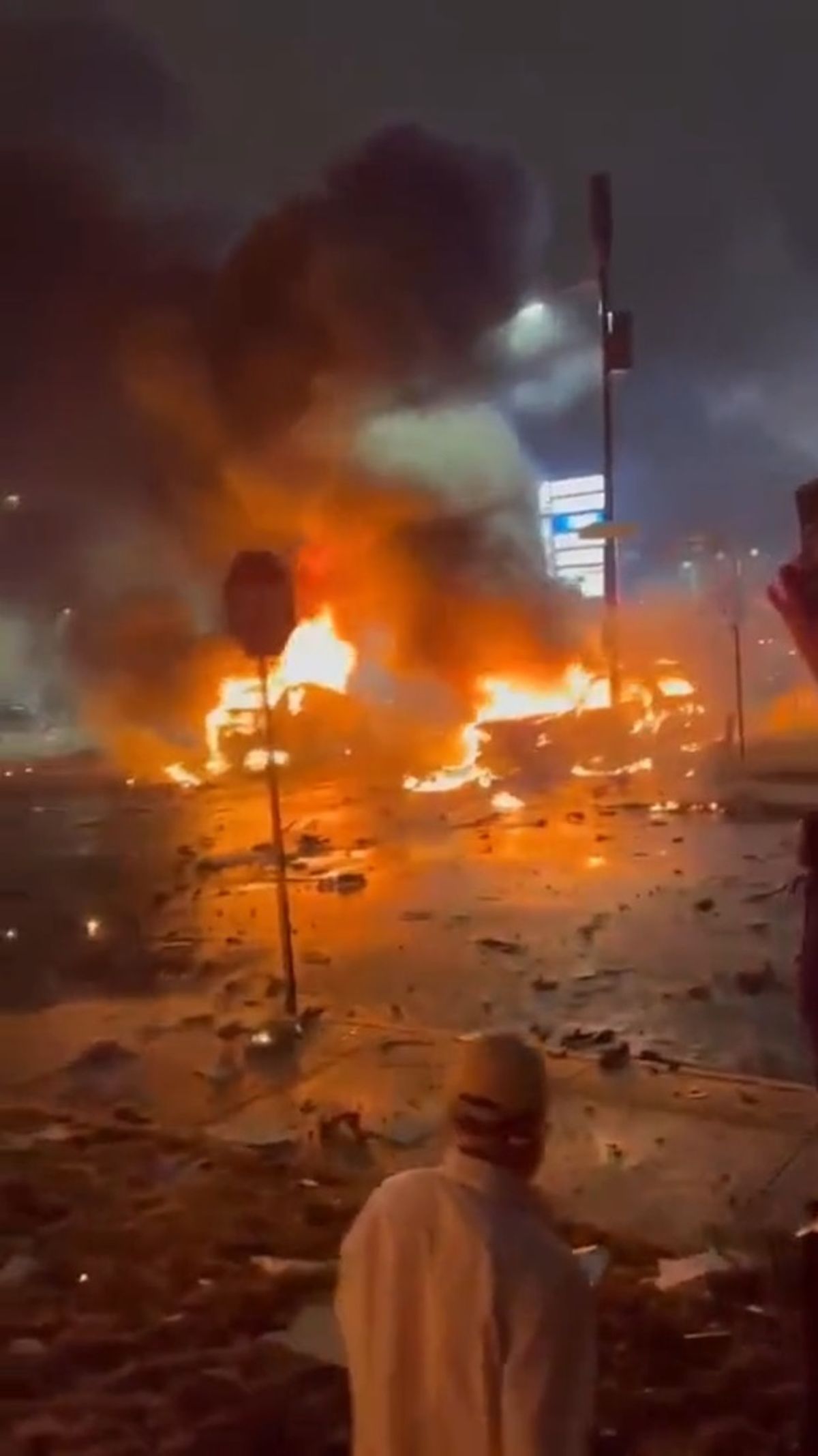 Las imágenes que capturaron los residentes del lugar. Las imágenes que capturaron los residentes del lugar.