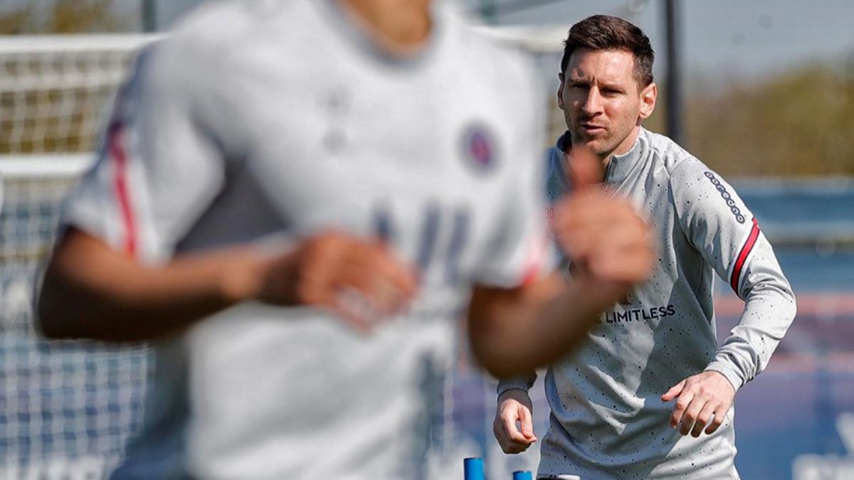 Lionel Messi se entrenó en el PSG y este sábado puede ser campeón de la Ligue 1