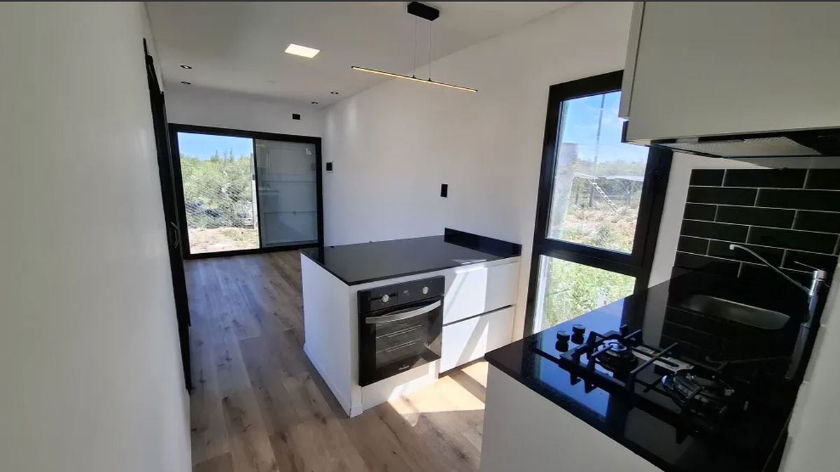 La casa contenedor que venden por Mercado Libre.