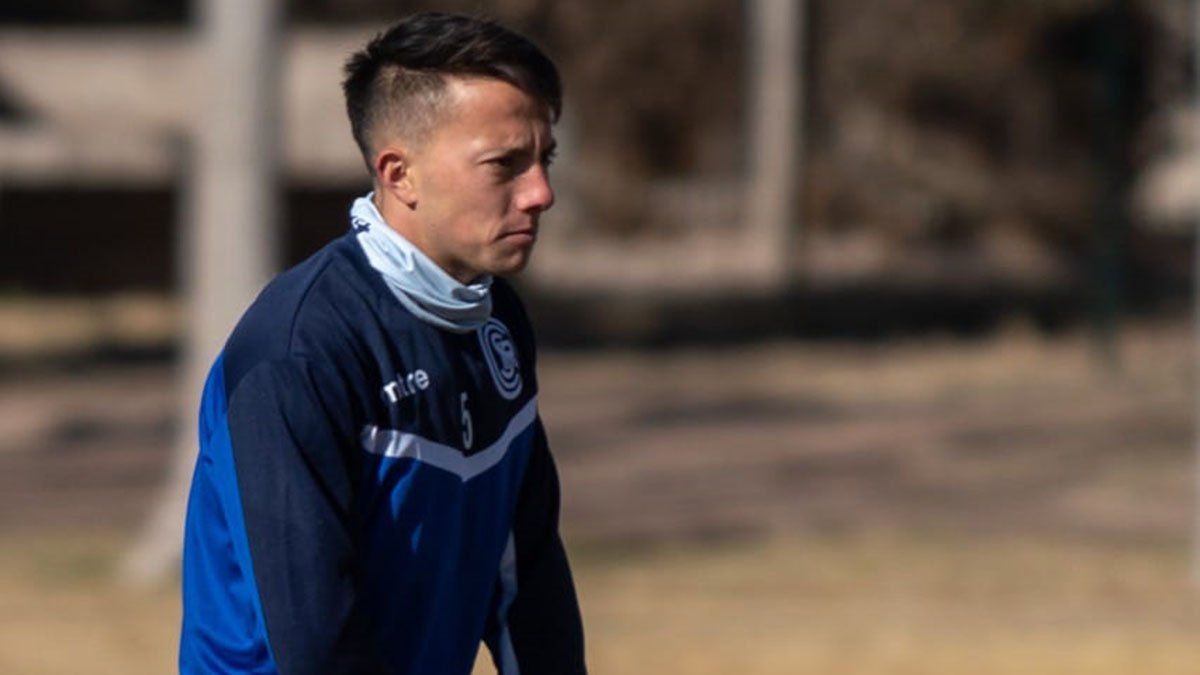 Marcelo Straccia salió a aclarar la situación de Santi Úbeda