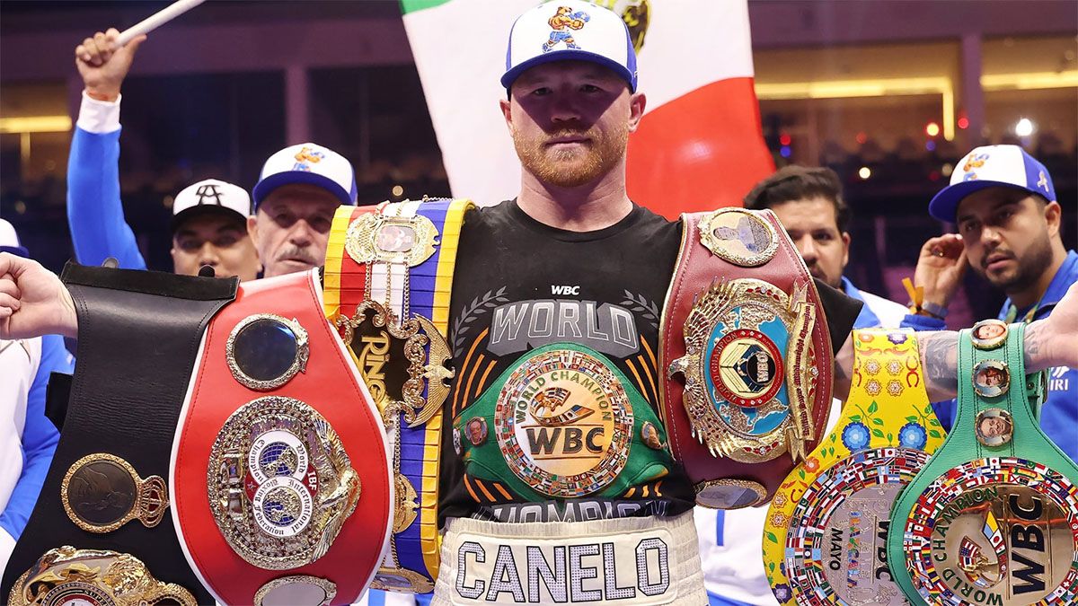 Canelo Álvarez se impuso ante William Scull.