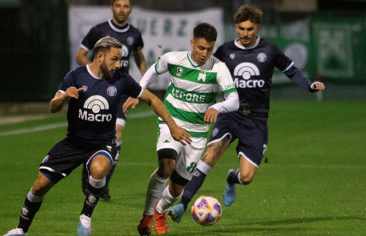 Independiente Rivadavia y el Deportivo Maipú comparten la segunda posición en la Zona B de la Primera Nacional Independiente Rivadavia y el Deportivo Maipú comparten la segunda posición en la Zona B de la Primera Nacional