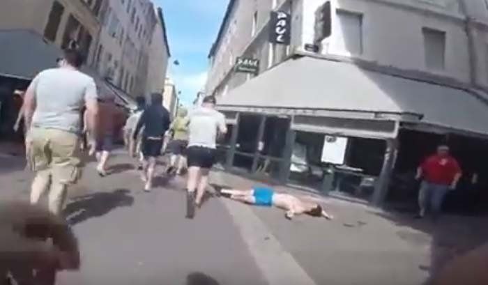 Salvaje pelea entre hooligans y rusos en la Eurocopa 2016
