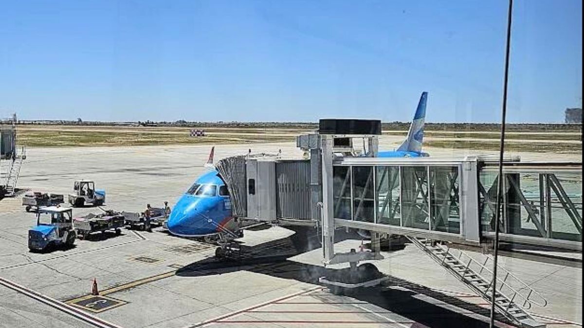 Los controladores aéreos anunciaron un paro de 5 días: cómo afectará los vuelos en Mendoza
