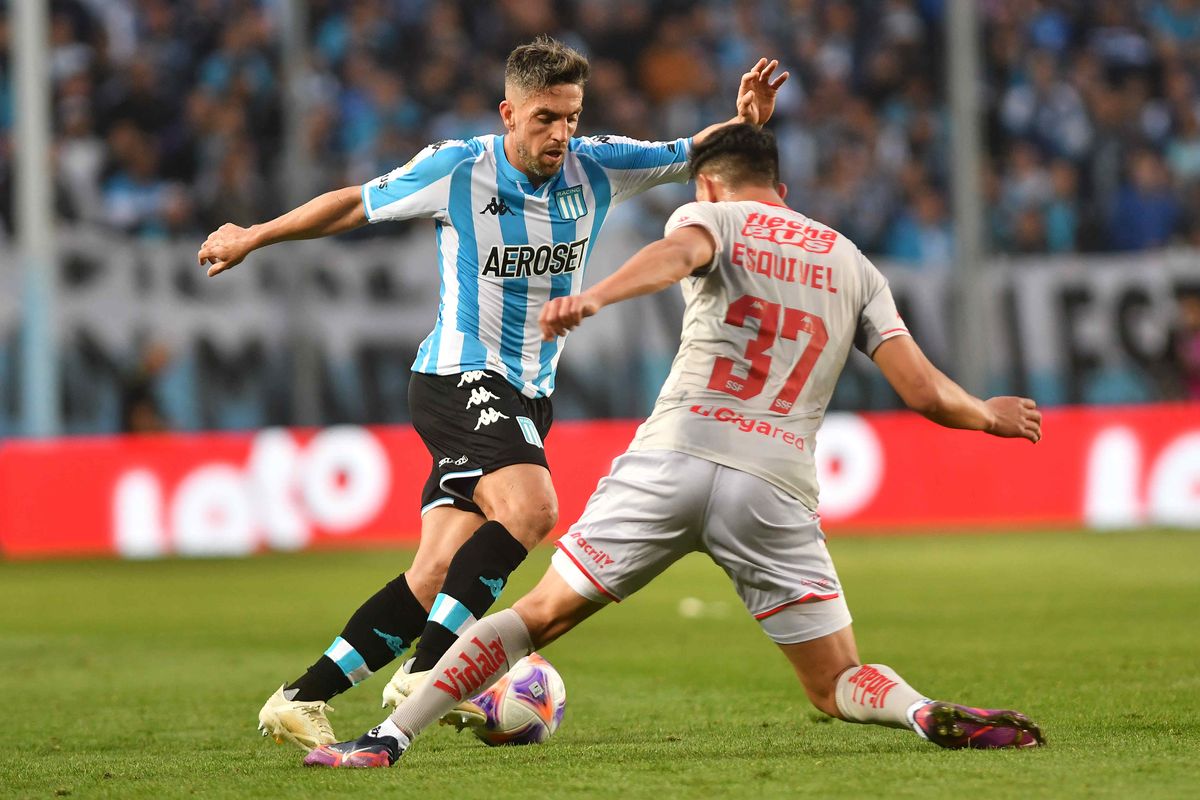 Racing se metió de lleno en la disputa del título