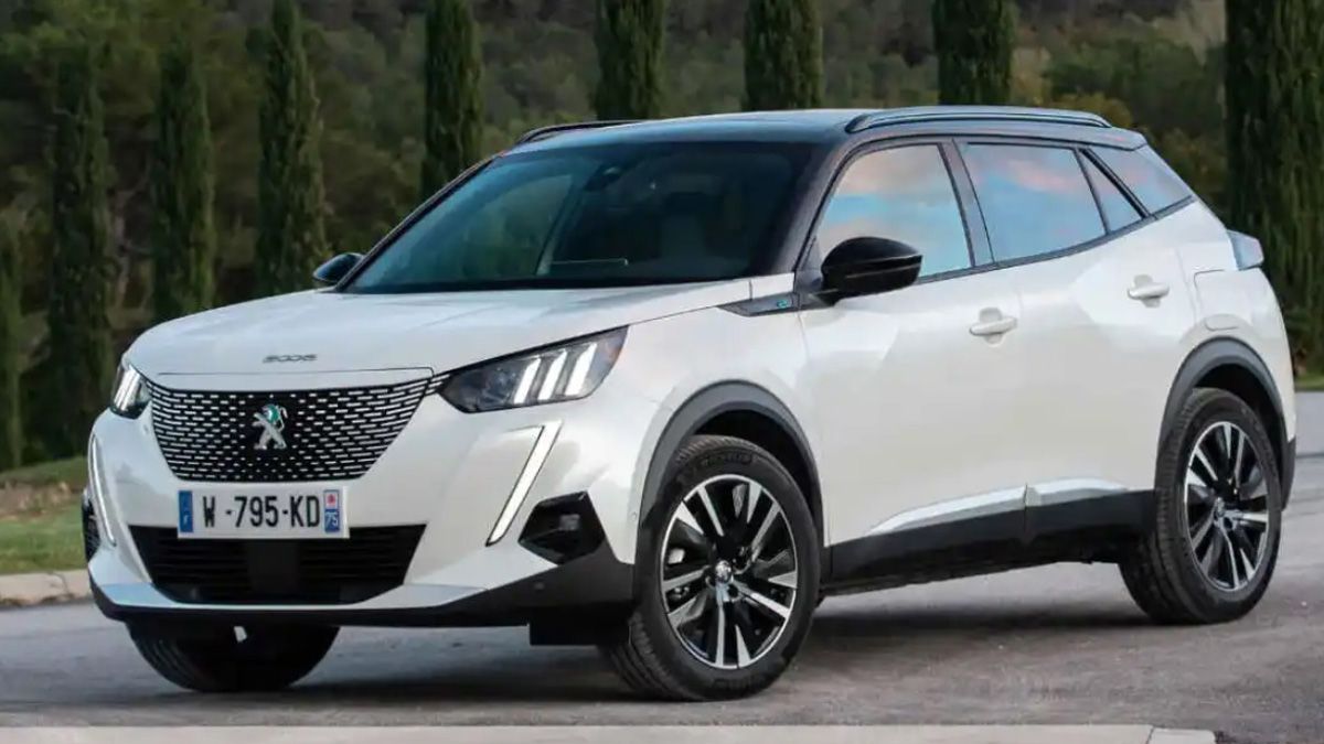 Peugeot presentará el modelo e2008 en 2023 con importante equipamientos y un motor híbrido
