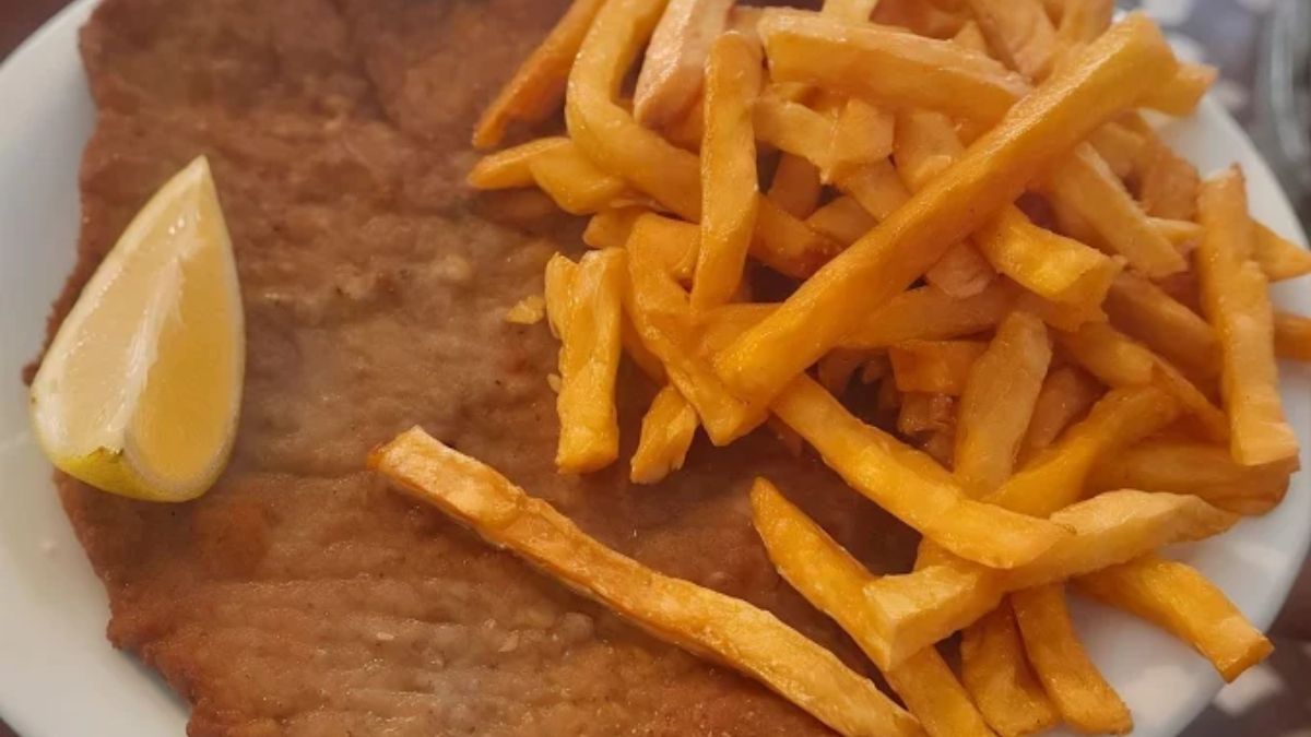 Las milanesas con papas fritas son un clásico de este bodegón. Las milanesas con papas fritas son un clásico de este bodegón.