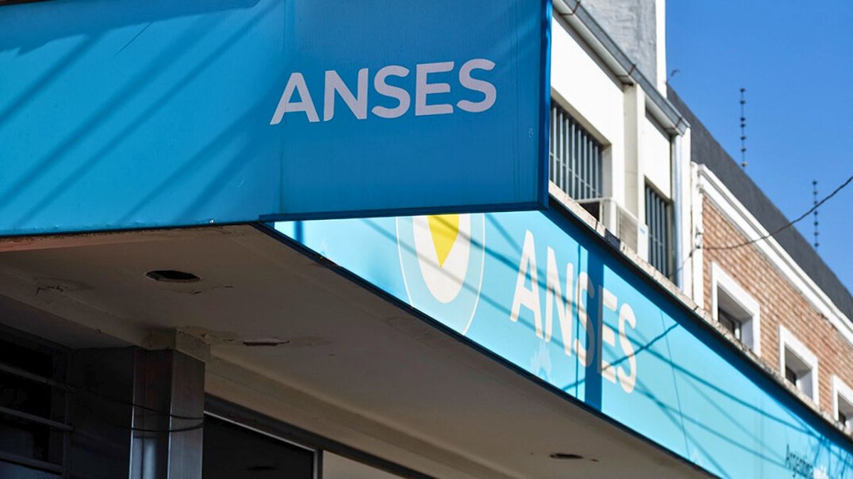 Urgente advertencia de ANSES para todos los jubilados y titulares de planes sociales