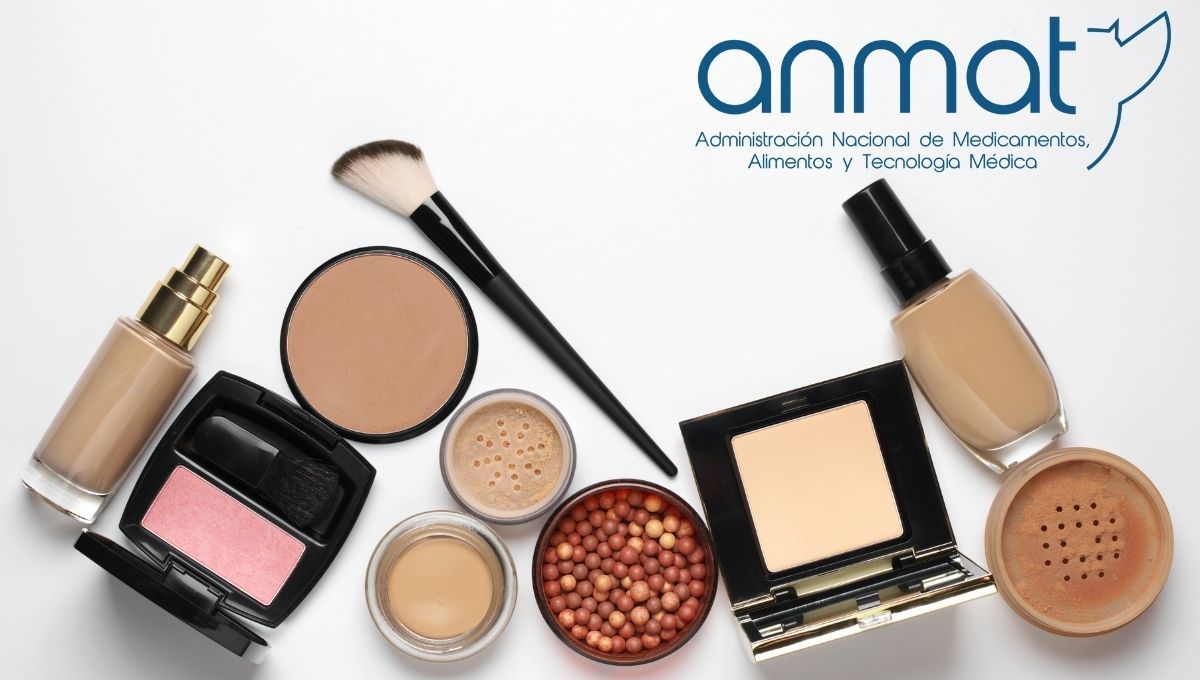 La ANMAT prohibió el uso de 4 marcas de maquillaje en Argentina: ¿Cuáles son?