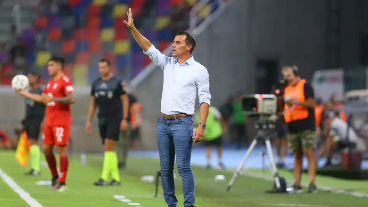 Guillermo Farré dejó de ser el DT de Belgrano.&nbsp;